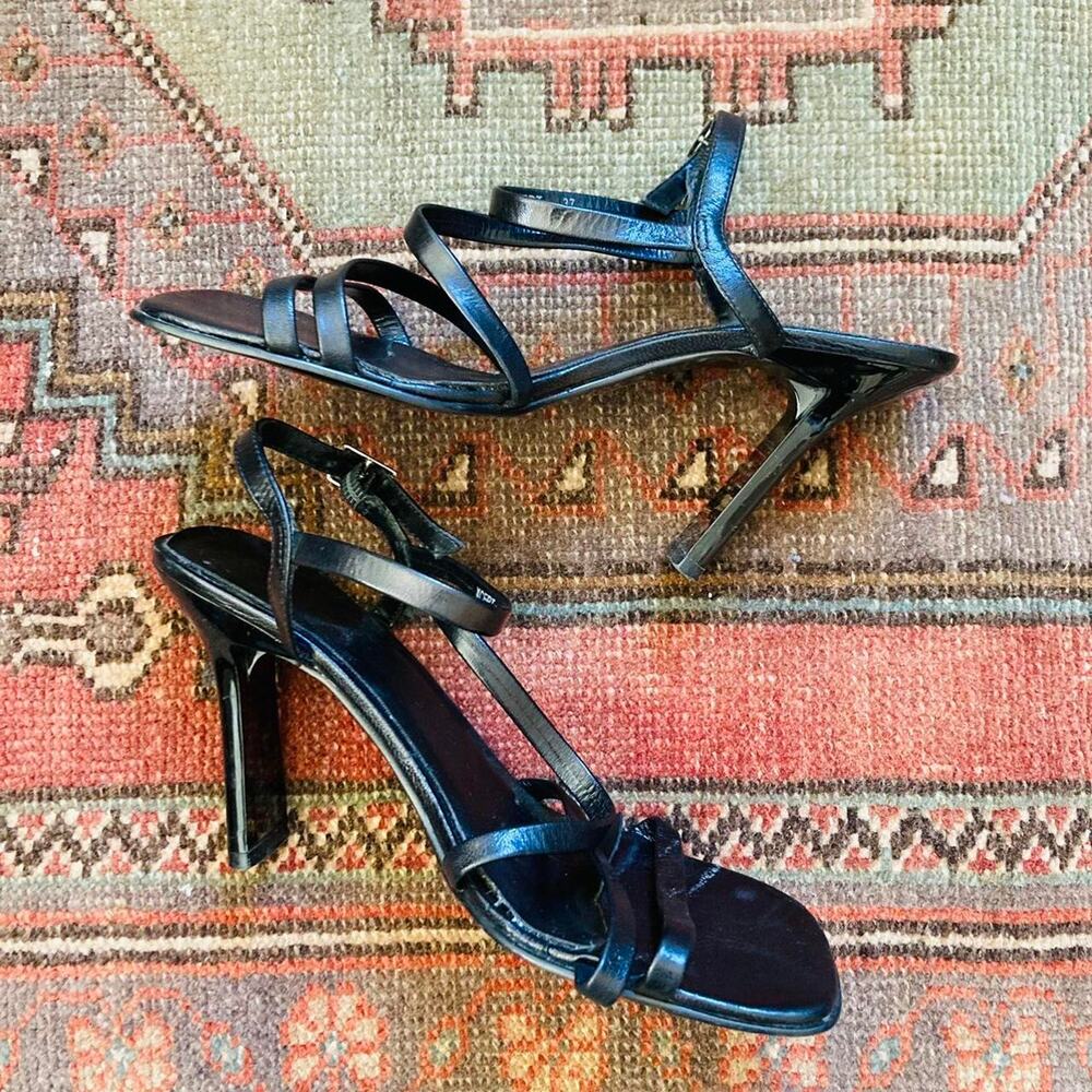 Vintage y2k Strappy Sandals
